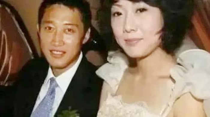 Cô gái suy thận và chàng trai ung thư tìm thấy tình yêu thực sự sau thỏa thuận hôn nhân