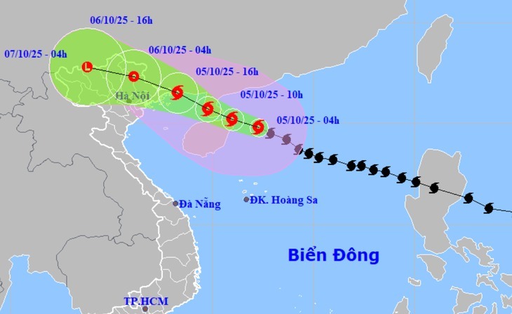 Bão Matmo mạnh cấp 12, giật cấp 15 đang cách Quảng Ninh 550km, chiều nay vào vịnh Bắc Bộ