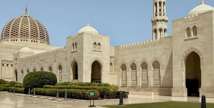 Khám phá Oman - vùng đất của những pháo đài và cuộc sống ven biển sôi động