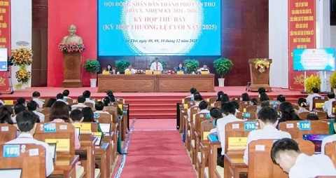 Cần Thơ rà soát, cơ cấu lại đội ngũ công chức của các xã, phường