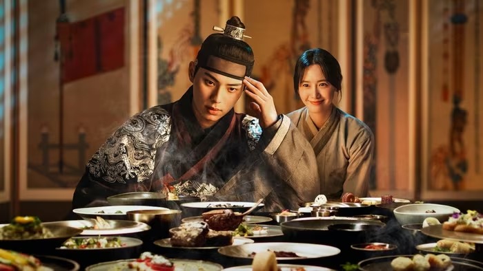 Sức hút của mỹ nam sinh năm 2000 đóng cặp cùng YoonA trong 'Ngự trù của bạo chúa'