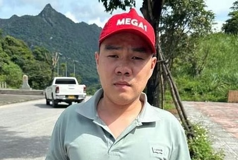 Đối tượng bị truy nã trốn ra nước ngoài, vừa trở về Việt Nam liền bị bắt giữ