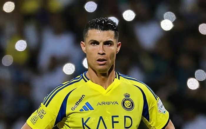 Ronaldo bất mãn khiến Al Nassr 'dậy sóng'