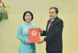 Trao quyết định bổ nhiệm Phó Trưởng Ban Dân nguyện Trần Thị Nhị Hà