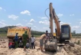 Ớn lạnh cần máy múc va trúng đầu khiến ng/ư/ời đ/à/n ô/n/g t/ử v/o/n/g ngay sau đó