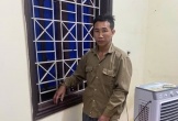 Bắt khẩn cấp phụ huynh xông vào trường hành hung cô giáo