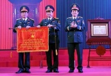 Bộ Chỉ huy quân sự Cần Thơ đón nhận Huân chương Bảo vệ Tổ quốc hạng Nhì