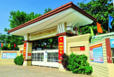 Học sinh lớp 1 nghi bị bạo lực học đường, nhà trường chuyển lớp gây tranh cãi