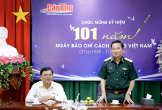 Đảng ủy, Bộ Tư lệnh Quân khu 9 thăm, chúc mừng Báo và Phát thanh, Truyền hình Cần Thơ nhân kỷ niệm Ngày Báo chí cách mạng Việt Nam 