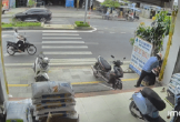 Kinh hoàng thùng phuy nổ như bom, người đàn ông bị hất văng, gãy 3 đốt xương