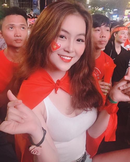 Nữ sinh